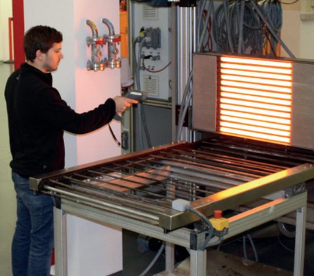 Waterproof infrared lamp for rinse